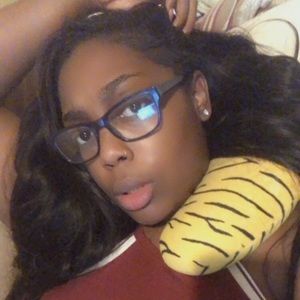 Meet your Posher, Sydney